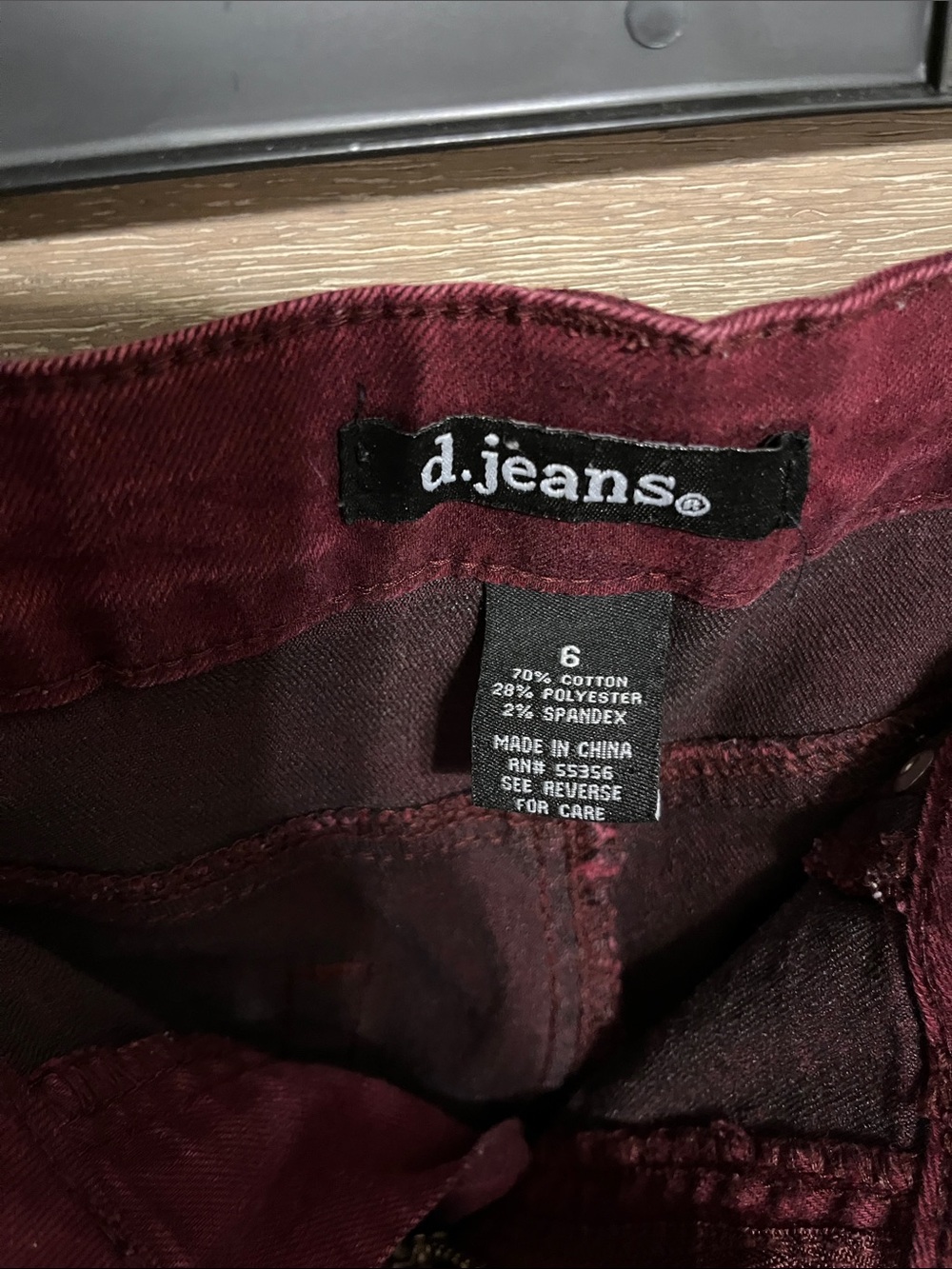 d. jeans Women's Deep Burgundy Skinny Jeans Size 6 - Picture 2 of 5
